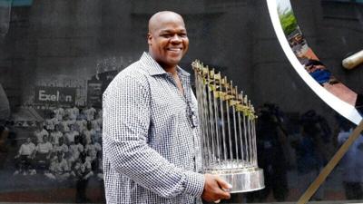 Field of Drams sold to group headed by Hall of Famer Frank Thomas